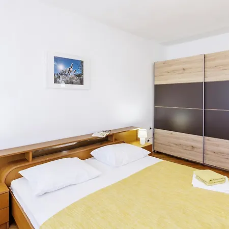 Daire 2 Bedroom Cozy In *