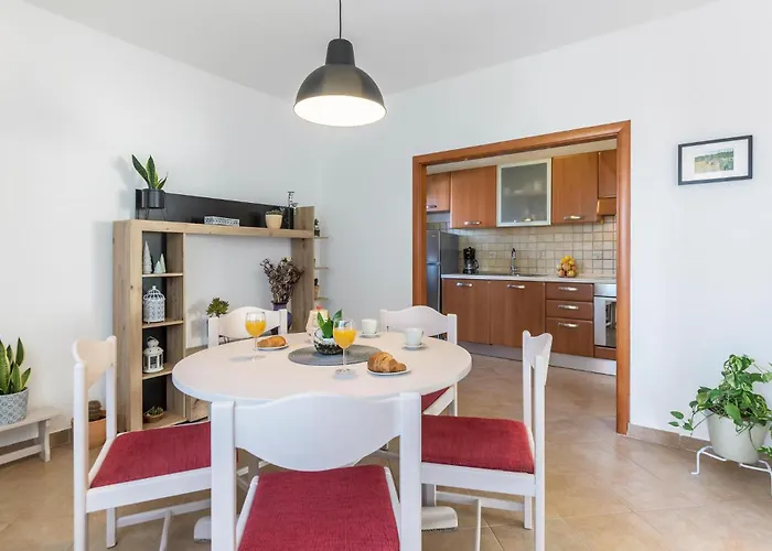 2 Bedroom Cozy In Lejlighed