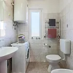 Gorgeous Apartment In Pula With Wifi Пула