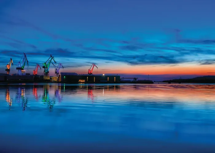 2 Bedroom Cozy In Pula